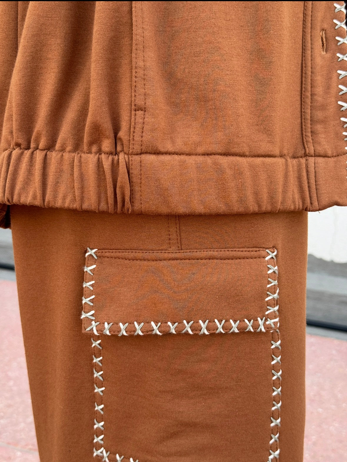 The Luxe Training set ( Camel)