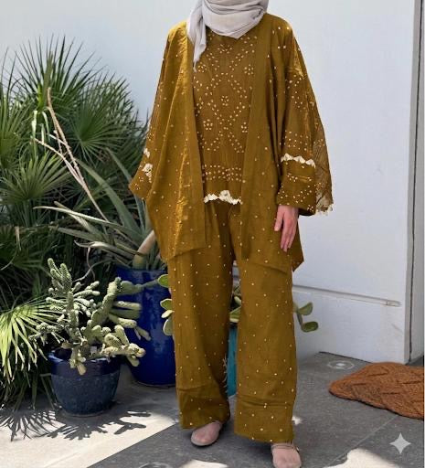 The Bandhani Set (Gold)